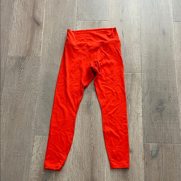 Vuori AllTheForm Leggings in Orange/Red - Picture 4 of 6